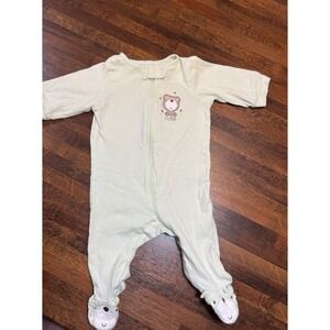 Vintage Gerber sleeper with doggie in chest and feet.  Sz Newborn 100% cotton